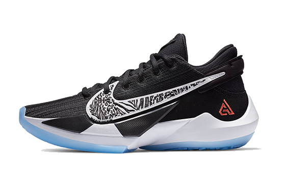 do zoom freak 2 run small